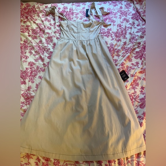NWT Lulu's Callina Cream Midi Tie-Strap Dress size Medium - Picture 10 of 13
